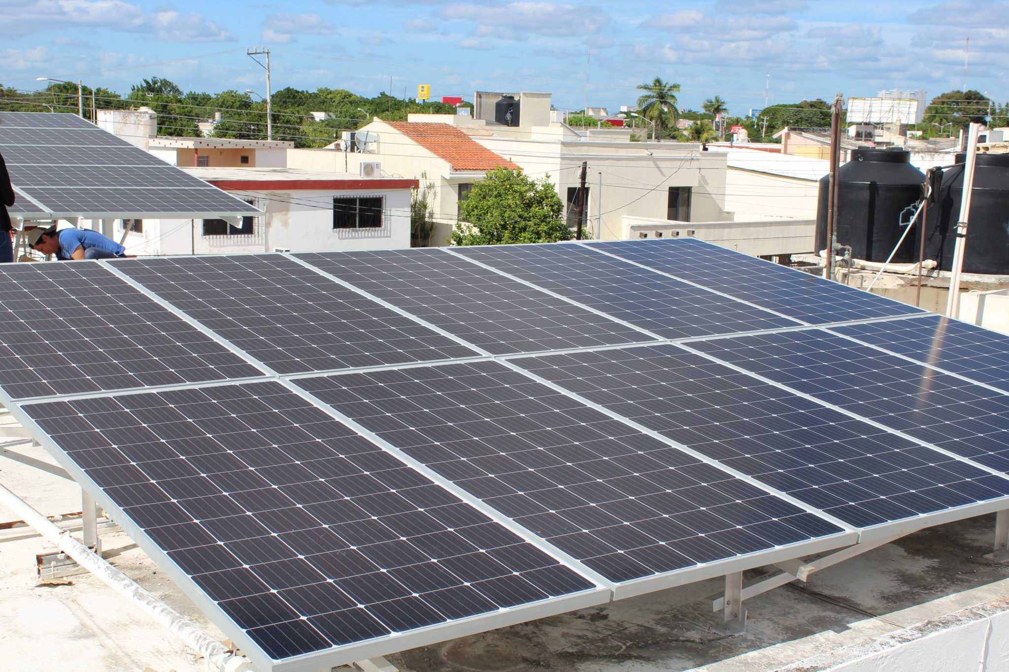 ¿cuantos Paneles Solares Necesito Para Una Casa ☀️emk 7044